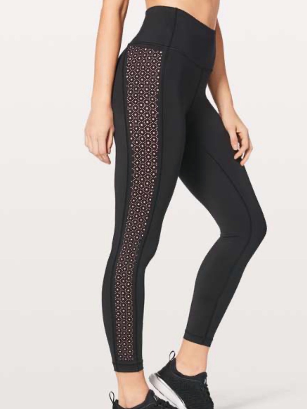 Lululemon Colour Me Quick 7/8 Tight 25” Black & Pink